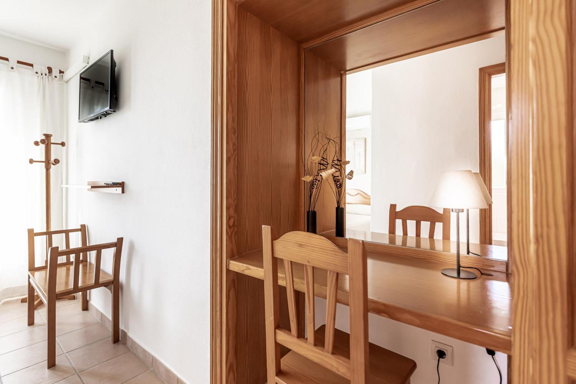 Villa Terra Son Bou Eksteriør billede